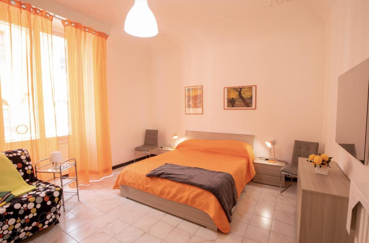 Via Manzoni Apartamento Savona Exterior foto