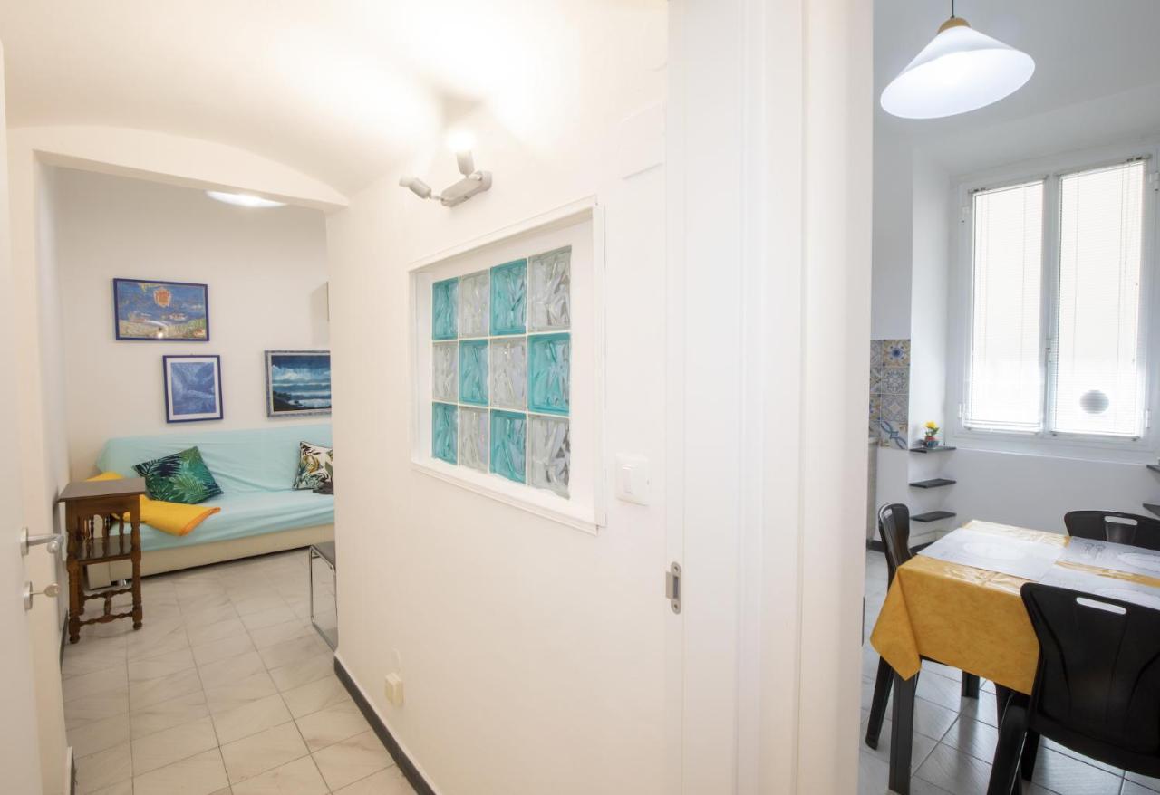 Via Manzoni Apartamento Savona Exterior foto