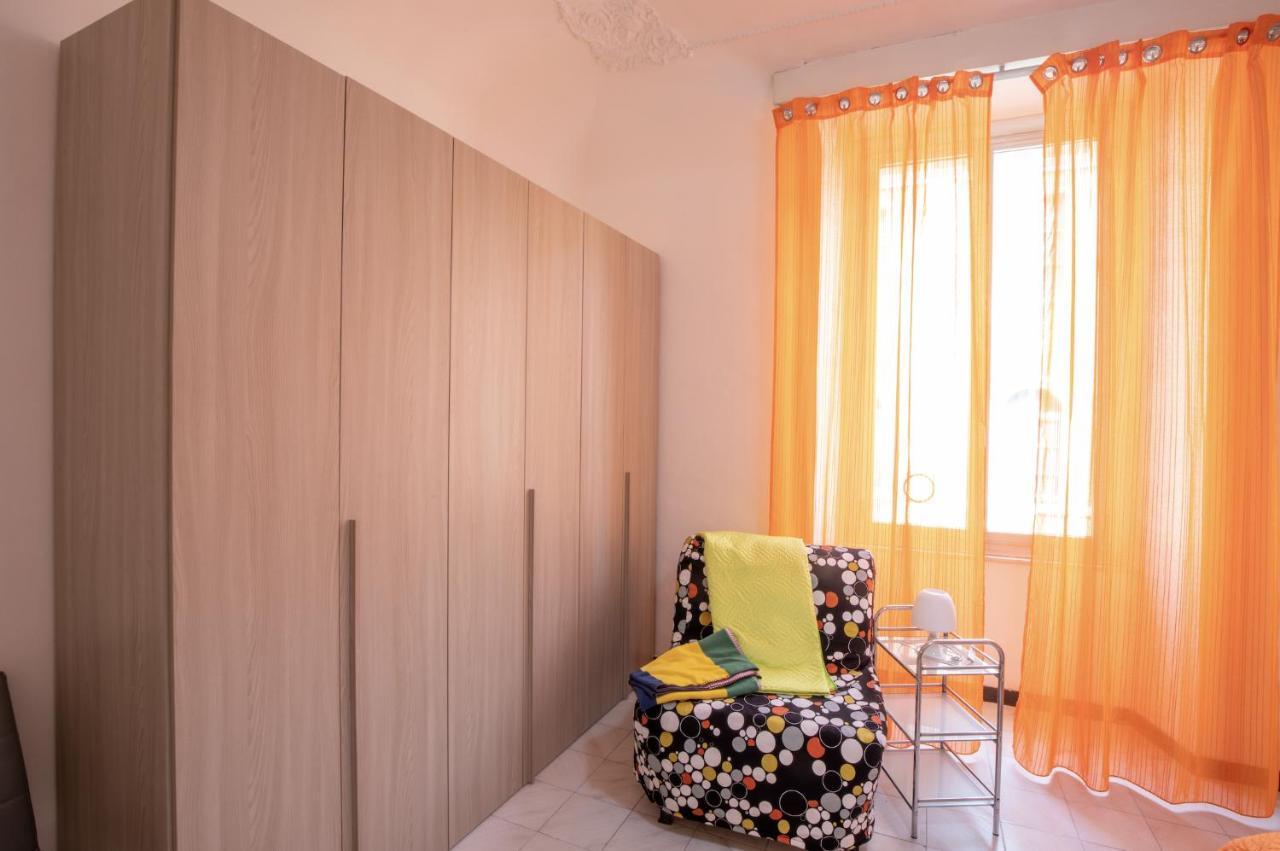 Via Manzoni Apartamento Savona Exterior foto